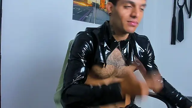 JuanBlade online show from October 10, 2025, 3:33 pm