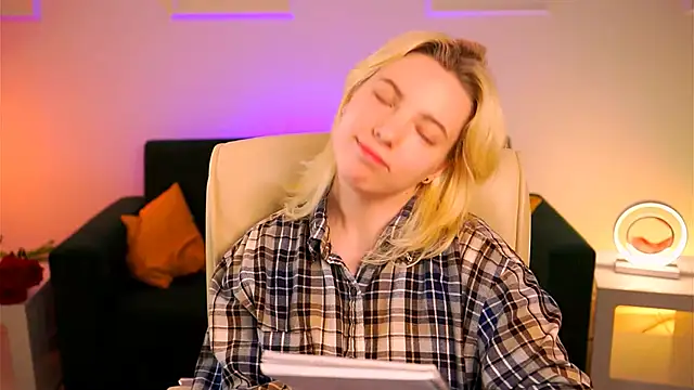 RocKStone  online show from February 7, 2025, 11:12 am