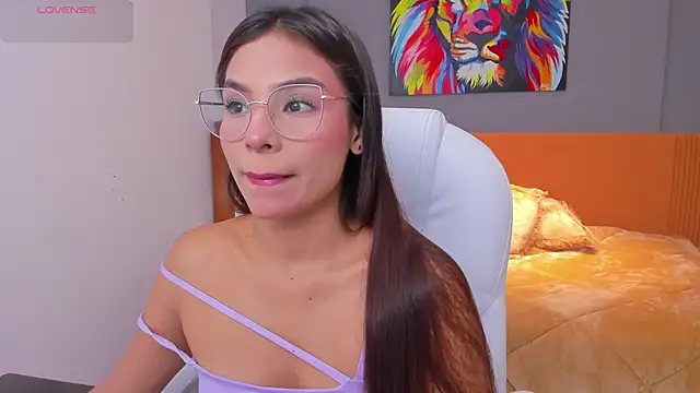 amira cute2 online show from February 26, 2025, 9:32 am