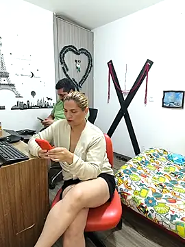 hotandfierylatinos2023 online show from March 16, 2025, 5:17 pm