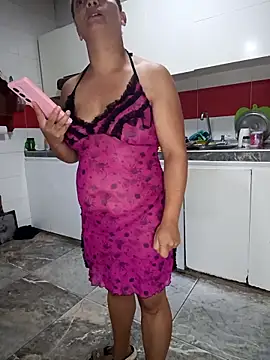 hotandfierylatinos2023 online show from April 22, 2026, 10:17 am