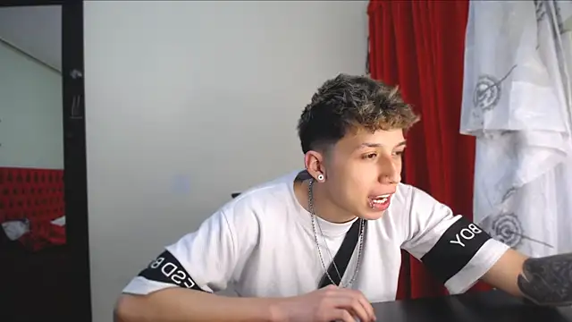  Thomas hot  online show from January 7, 2025, 11:03 pm