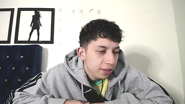  Thomas hot  online show from September 9, 2025, 1:38 am