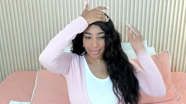 Snapshot of charlottebrowns_ chatting on July 6, 2026, 11:51 am charlottebrowns online show from July 6, 2026, 11:51 am
