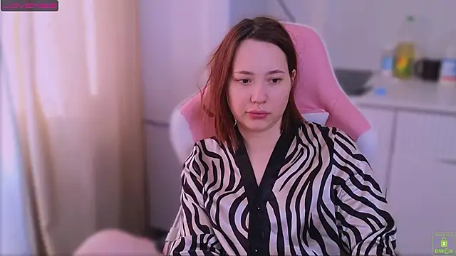 Snapshot of Airyhill chatting on February 18, 2026, 11:39 am Airyhill online show from February 18, 2026, 11:39 am