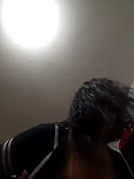 lola  sweetx online show from March 8, 2025, 4:23 am