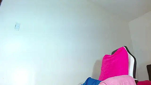 bellatrixx 69 online show from January 4, 2025, 7:45 am