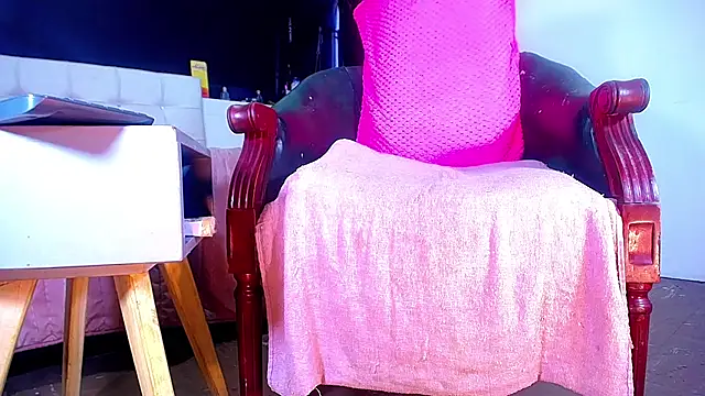 bellatrixx 69 online show from September 23, 2025, 11:46 am