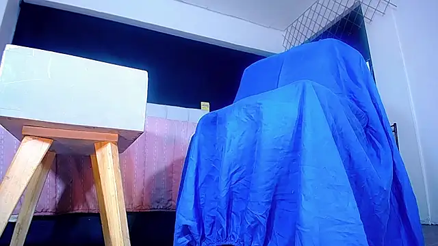 bellatrixx 69 online show from November 15, 2025, 11:18 am