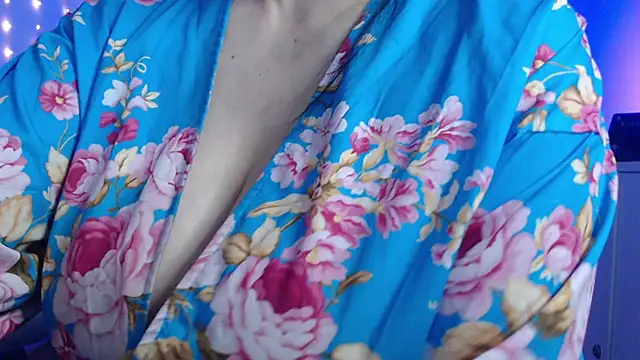 missdaniels online show from February 5, 2025, 2:40 am