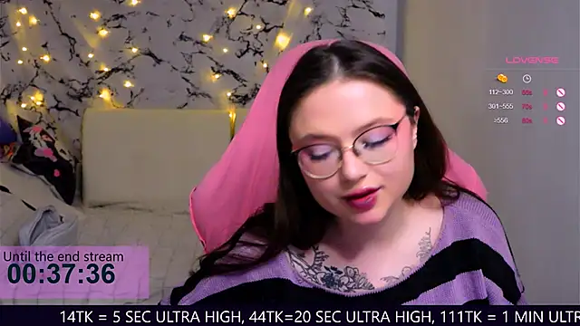 me  hanna online show from February 28, 2025, 1:26 am