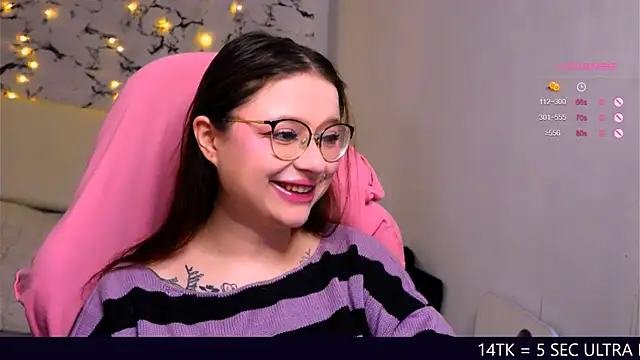 me  hanna online show from March 1, 2025, 10:53 pm