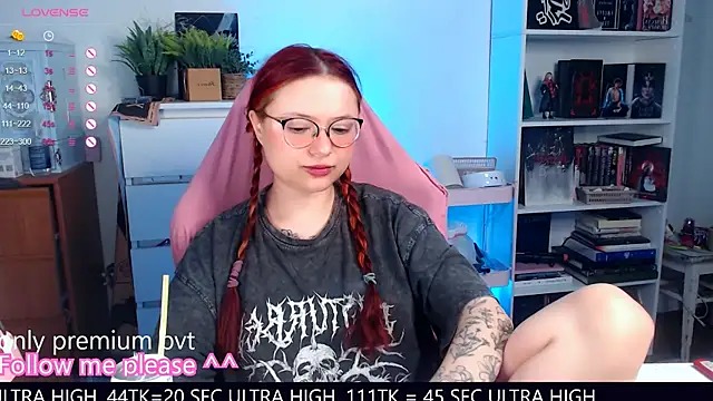 me  hanna online show from November 10, 2025, 10:31 pm