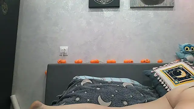 BlueXOwl online show from November 7, 2025, 6:41 pm