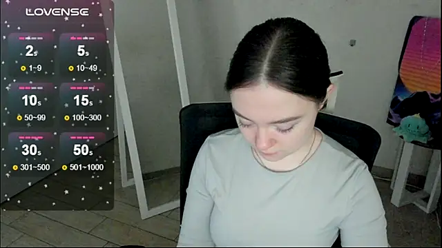 Florence meow online show from December 4, 2025, 7:39 am