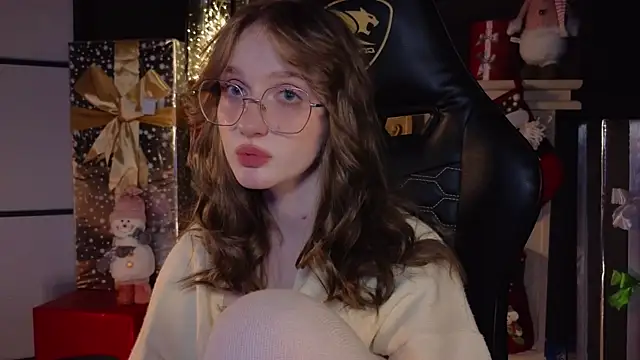 ELLIEJAY online show from December 11, 2024, 11:21 pm