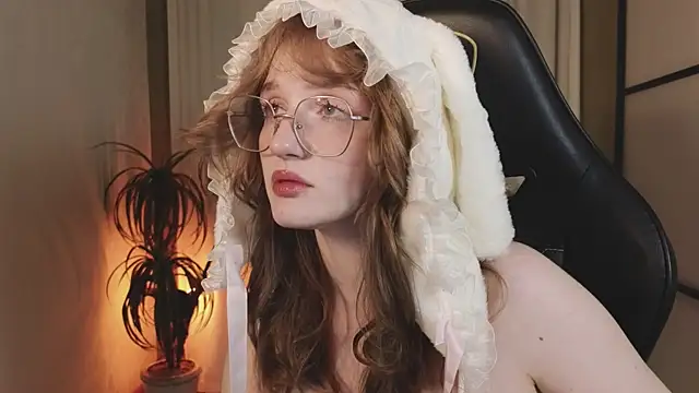 ELLIEJAY online show from December 19, 2024, 8:34 pm