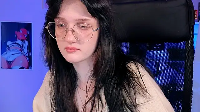 ELLIEJAY online show from September 14, 2025, 8:08 pm