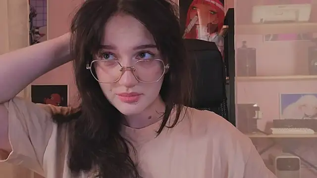 ELLIEJAY online show from October 9, 2025, 5:16 am