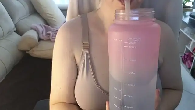 MommyLoveAanal online show from September 21, 2025, 2:40 pm