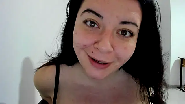 Snapshot of amiraisa11 chatting on March 22, 2025, 3:31 pm amiraisa11 online show from March 22, 2025, 3:31 pm