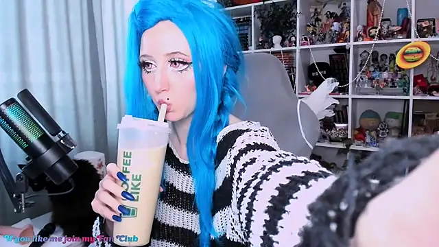 ohclementine online show from March 3, 2026, 8:09 am