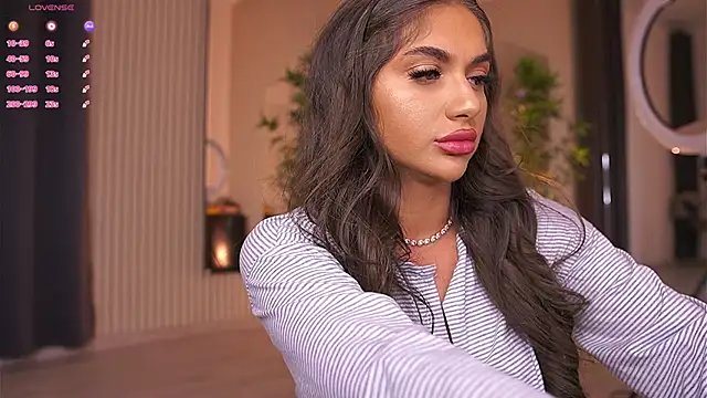 VanessaSimon online show from February 9, 2025, 6:22 am