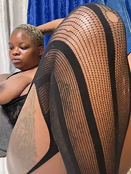 SexxyLunar online show from July 11, 2026, 3:09 am