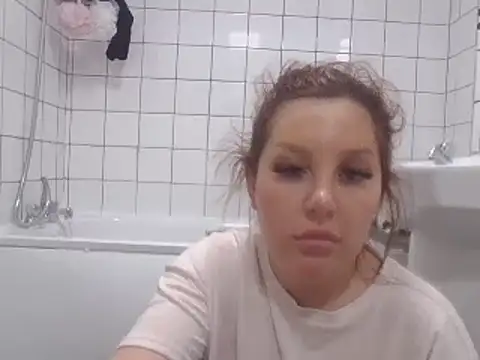 magical mia online show from March 10, 2025, 12:48 pm