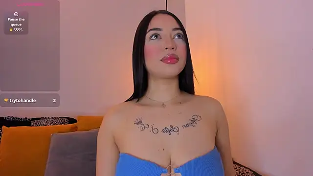 AnthonellaSweet online show from October 7, 2025, 11:51 am