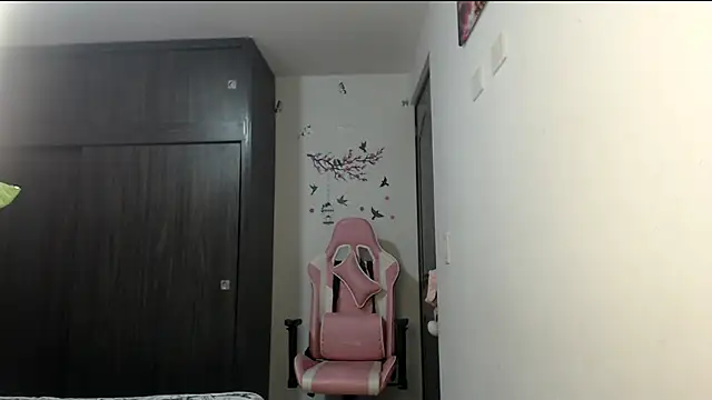 Mindy James1 online show from April 23, 2026, 9:08 am