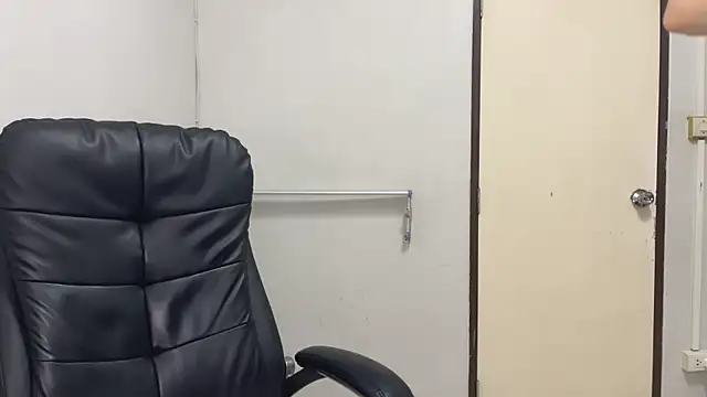 SassyJessi online show from February 18, 2025, 4:04 am