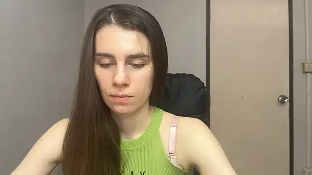 SassyJessi online show from September 22, 2025, 4:14 am