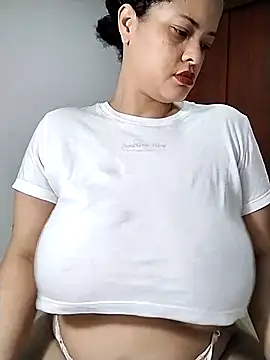 Snapshot of sweetpe chatting on January 4, 2025, 7:55 am sweetpe online show from January 4, 2025, 7:55 am