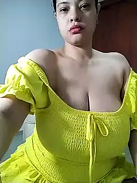 Snapshot of sweetpe chatting on January 29, 2025, 10:16 am sweetpe online show from January 29, 2025, 10:16 am