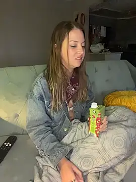 molly witha chance online show from March 13, 2026, 12:23 pm