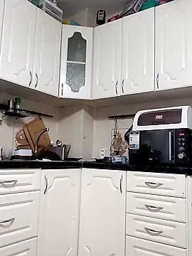 Max9seks online show from February 7, 2025, 5:31 am