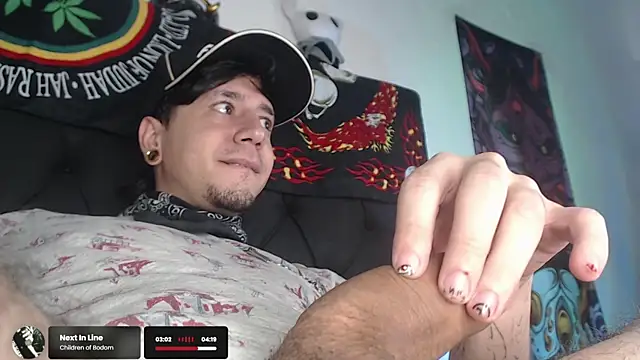 Snapshot of AndyBetti chatting on June 22, 2026, 7:49 am AndyBetti online show from June 22, 2026, 7:49 am