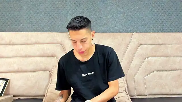 thiago19s online show from January 23, 2025, 7:29 pm