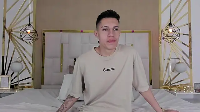 thiago19s online show from November 22, 2025, 7:13 pm