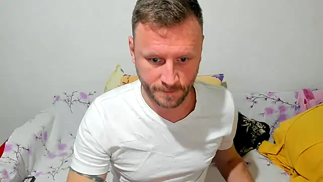 ANGELALEXYNO2024 online show from February 5, 2025, 7:20 pm