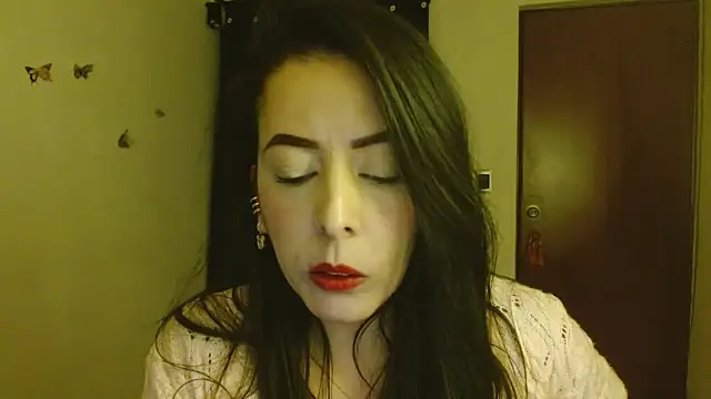 Snapshot of ella_peck chatting on June 25, 2026, 4:56 am ella peck online show from June 25, 2026, 4:56 am