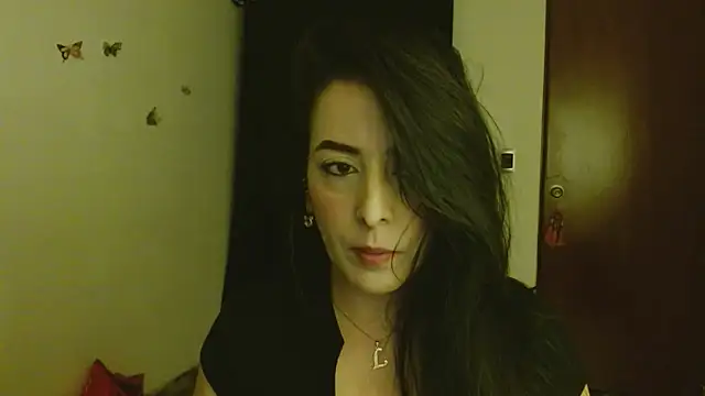 Snapshot of ella_peck chatting on July 19, 2026, 5:22 am ella peck online show from July 19, 2026, 5:22 am