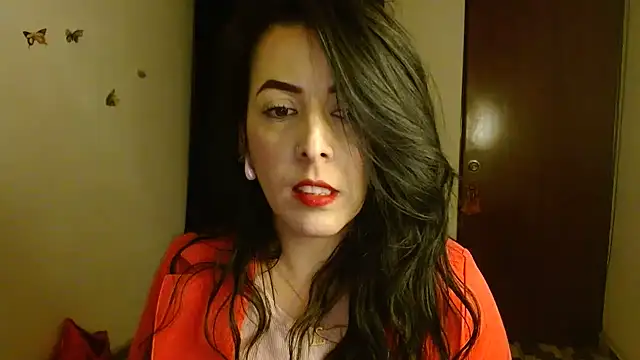 Snapshot of ella_peck chatting on August 1, 2026, 4:45 am ella peck online show from August 1, 2026, 4:45 am