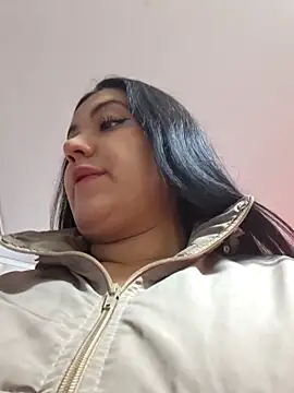 Sophie-hatter online show from September 12, 2025, 1:55 pm