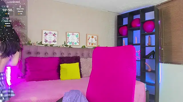 shelby carson online show from March 31, 2026, 1:11 pm