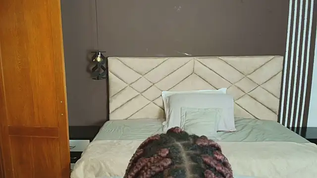 Raquel jones online show from February 16, 2025, 11:27 am