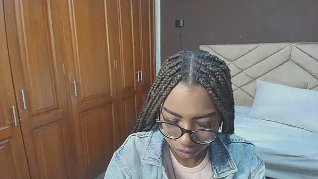 Raquel jones online show from October 22, 2025, 12:05 pm