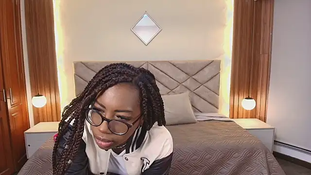 Raquel jones online show from April 18, 2026, 11:58 am