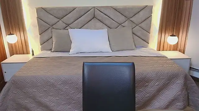 Raquel jones online show from April 22, 2026, 12:07 pm